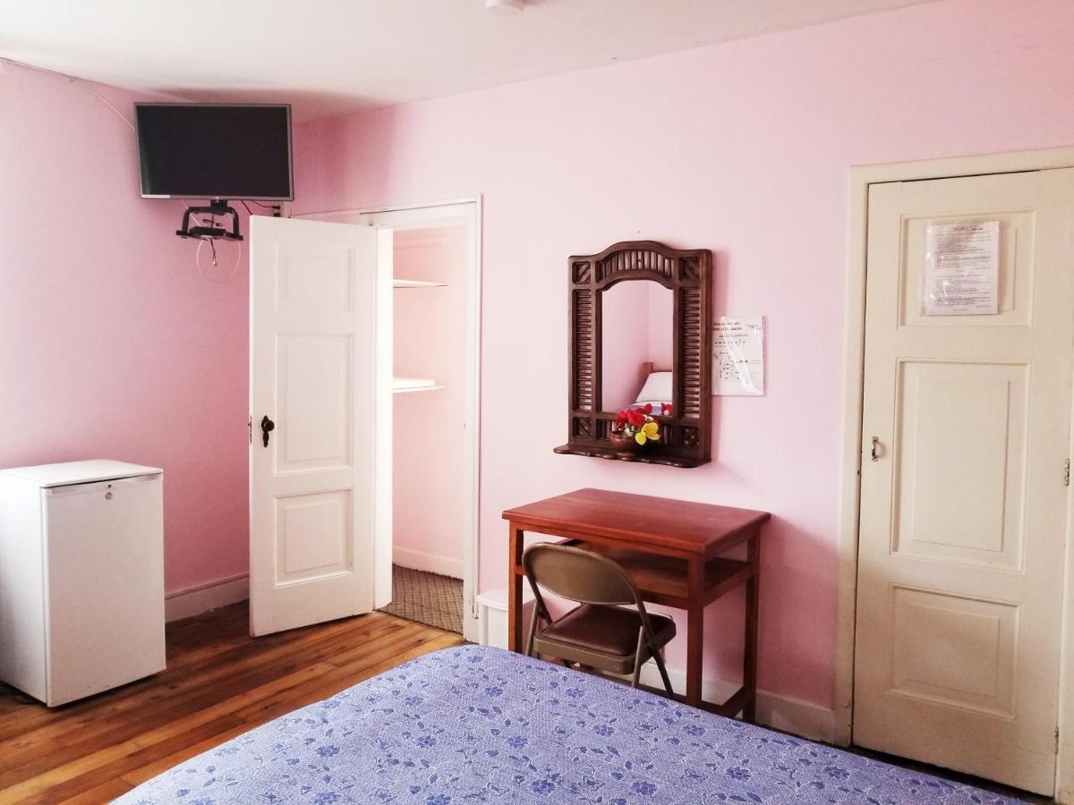 Travellers Inn Кито Экстерьер фото