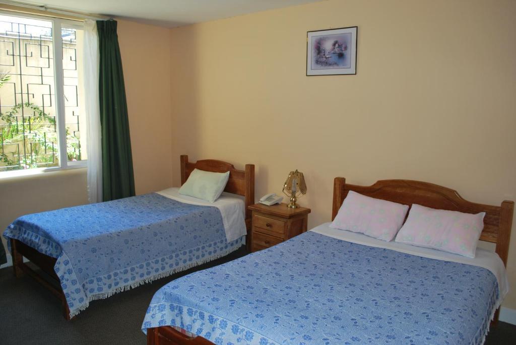 Travellers Inn Кито Экстерьер фото