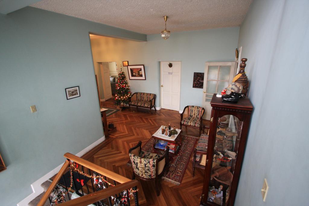 Travellers Inn Кито Экстерьер фото