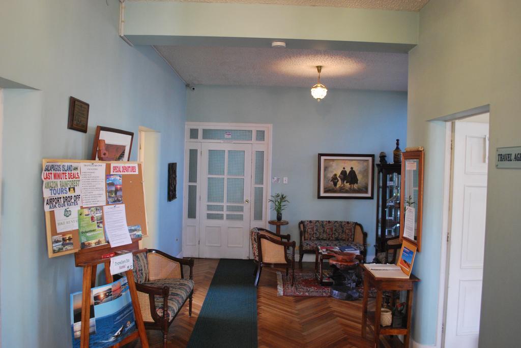 Travellers Inn Кито Экстерьер фото