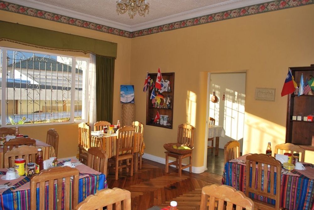 Travellers Inn Кито Экстерьер фото