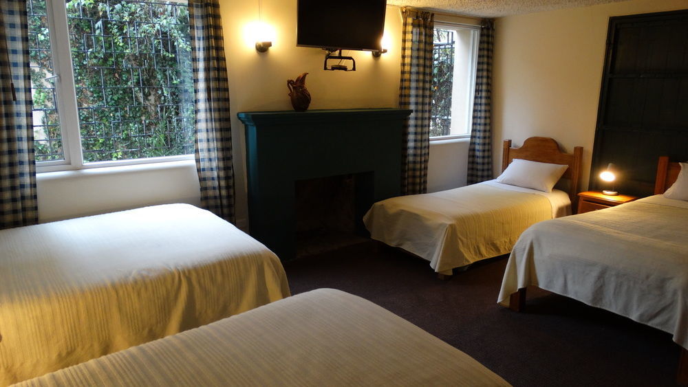Travellers Inn Кито Экстерьер фото