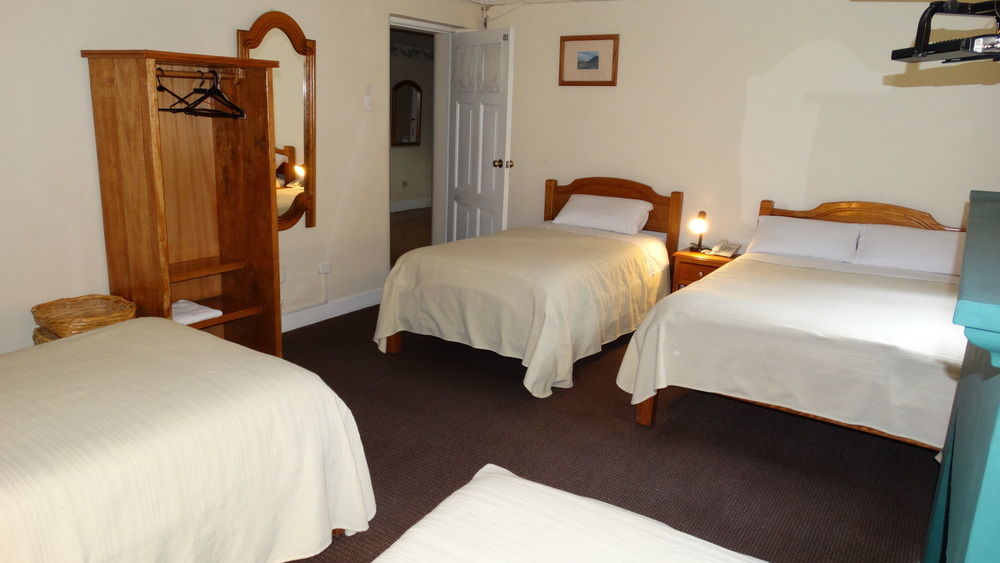 Travellers Inn Кито Экстерьер фото