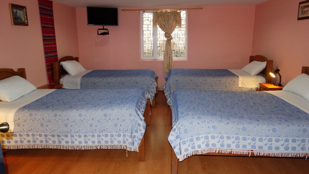 Travellers Inn Кито Экстерьер фото