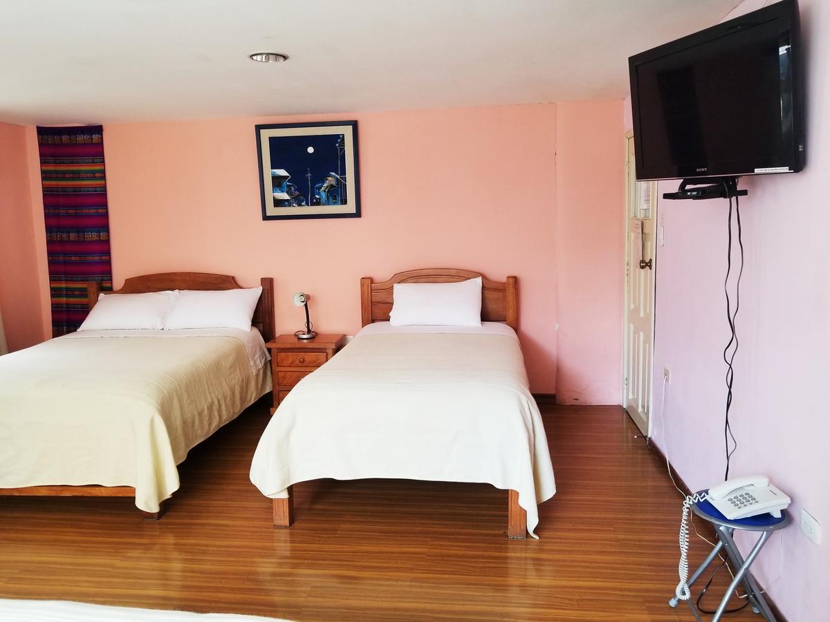 Travellers Inn Кито Экстерьер фото