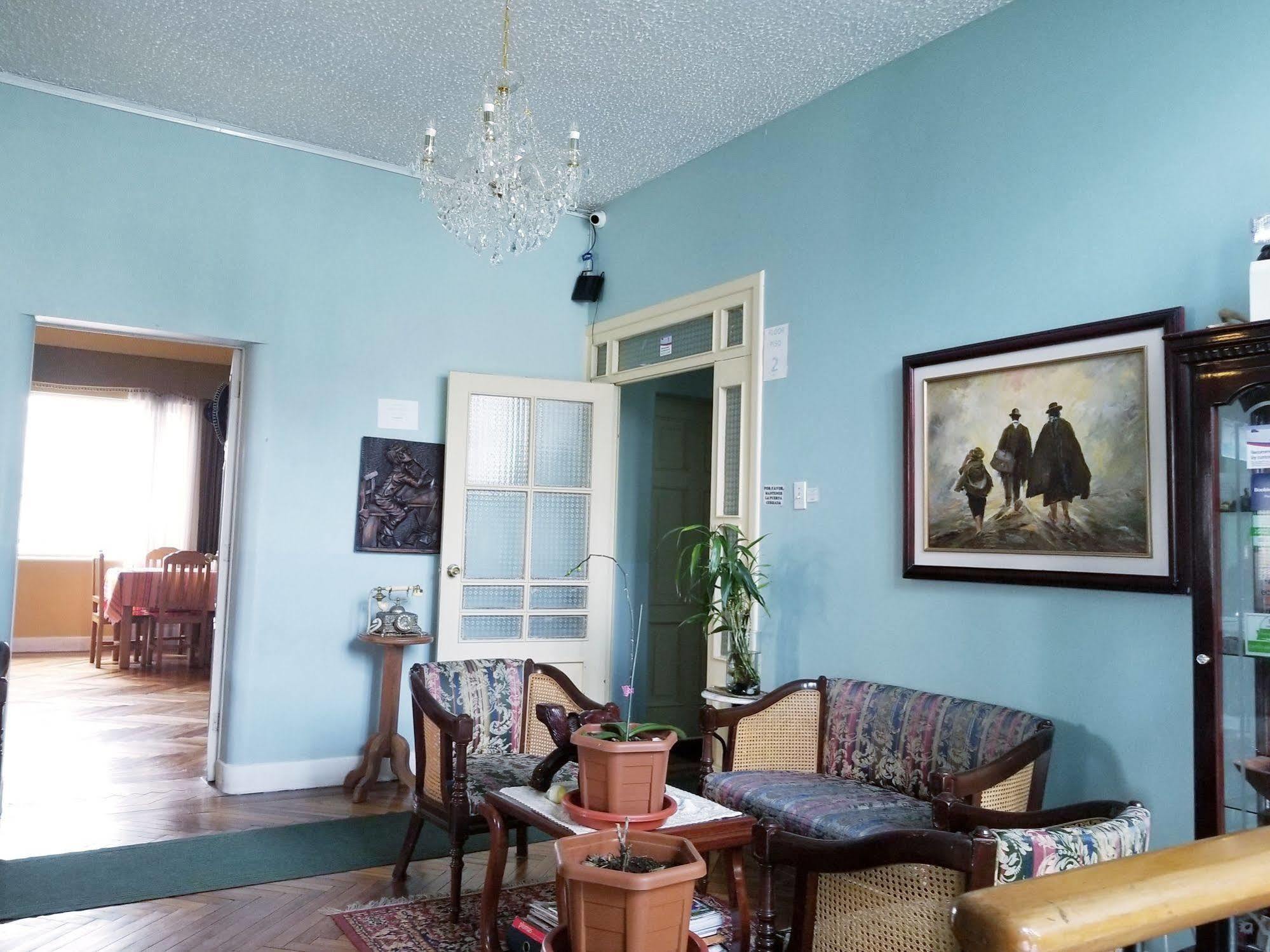 Travellers Inn Кито Экстерьер фото